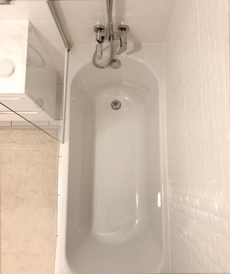 Apartament Flora Deluxe Naswietlanie Uv Białystok Eksteriør bilde